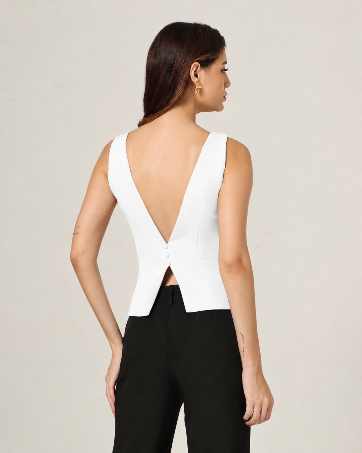 [White] Mira Top Model Back